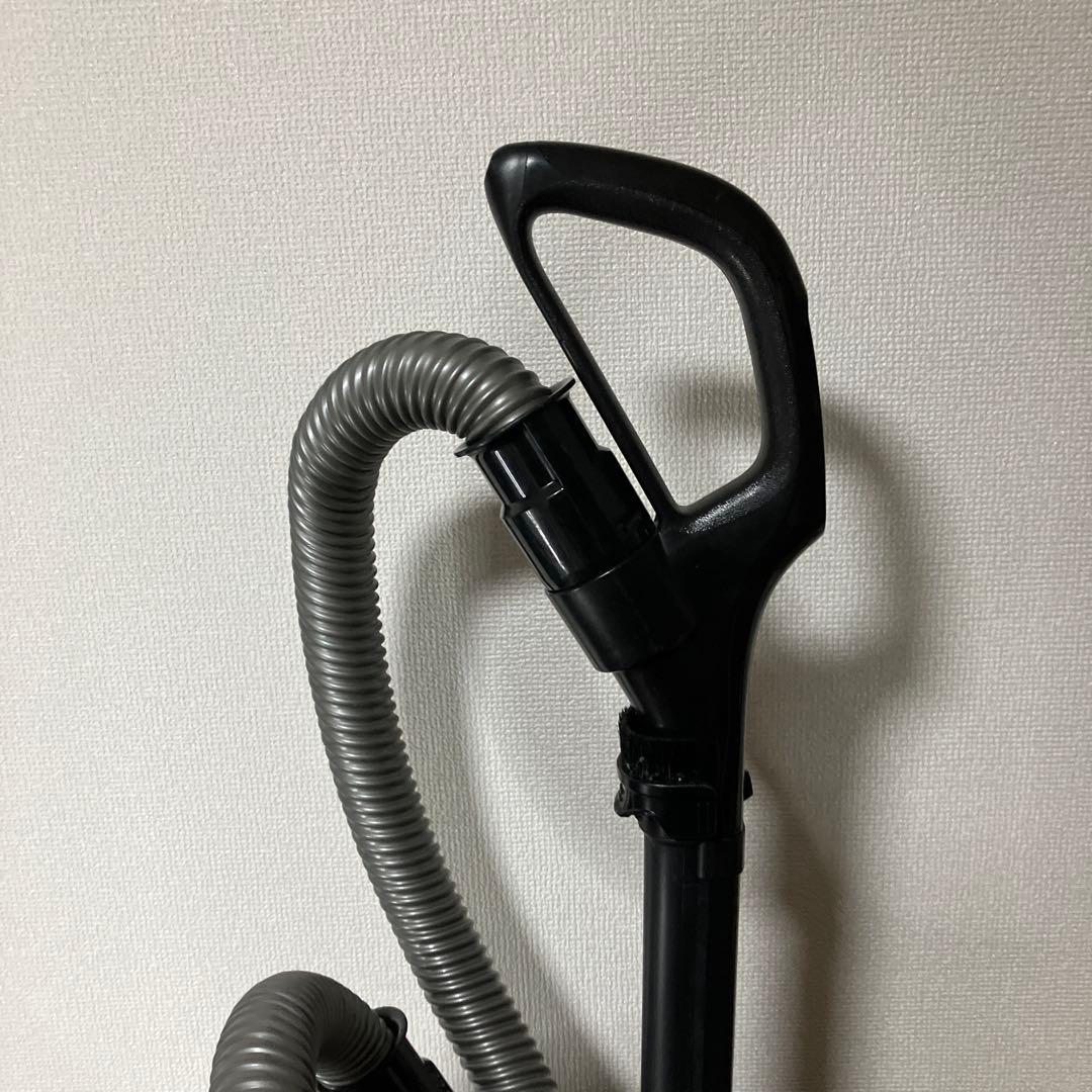 東芝　掃除機　サイクロン式クリーナー　 VC-S770J-V トルネオV　青