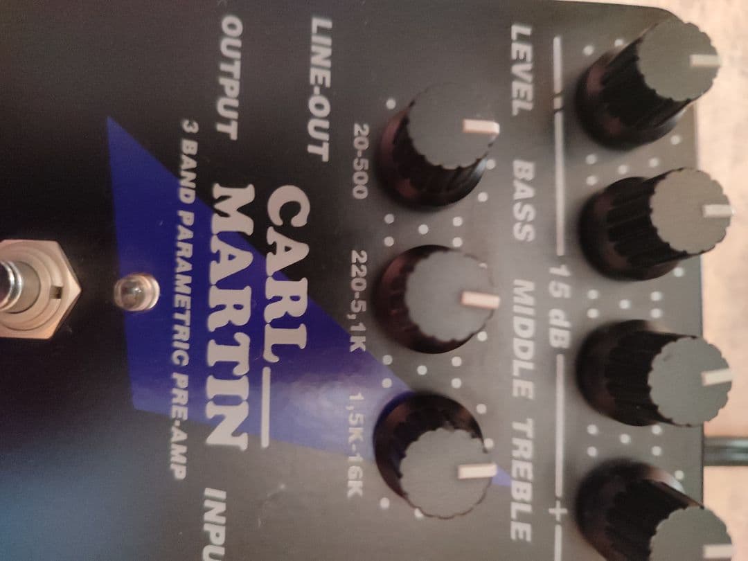 ギター CARL MARTIN 3 BAND PARAMETRIC PRE-AMP