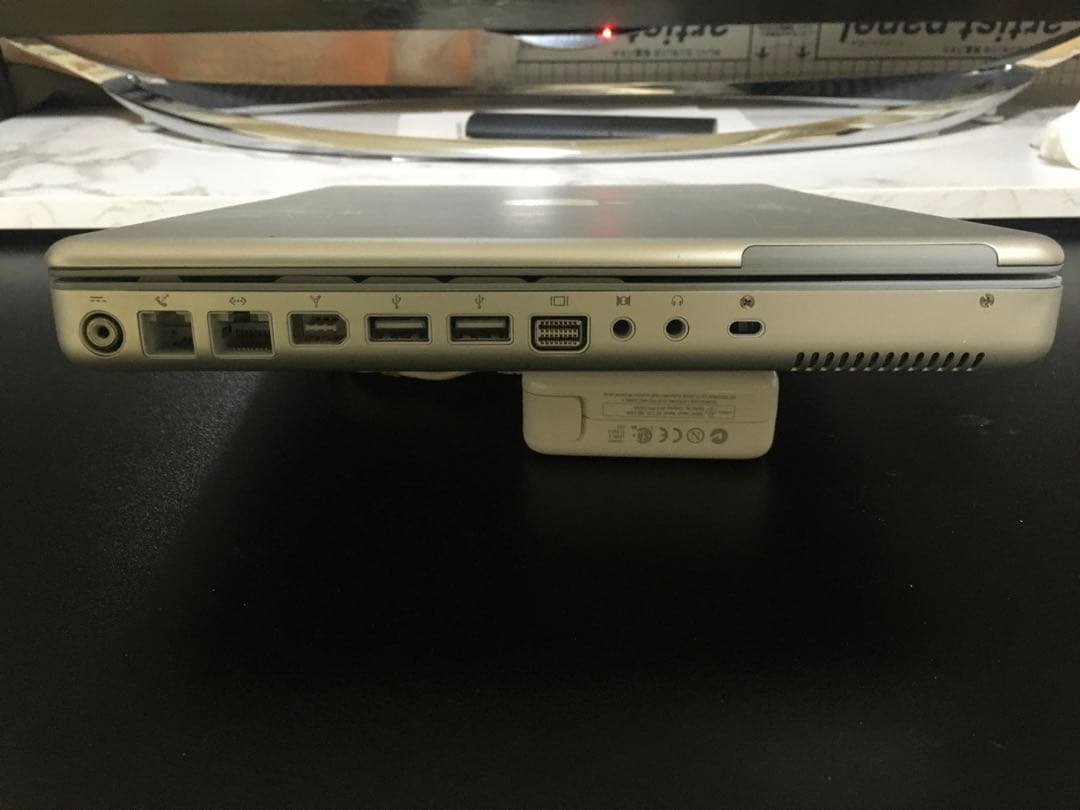 MacBook本体 Apple MacBook Power PC G4 1GHZ