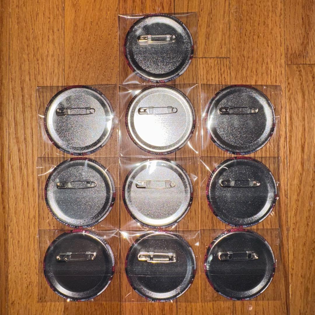 ホロライブ×カラオケの鉄人　グリッター缶バッジ　響咲リオナ　10個セット