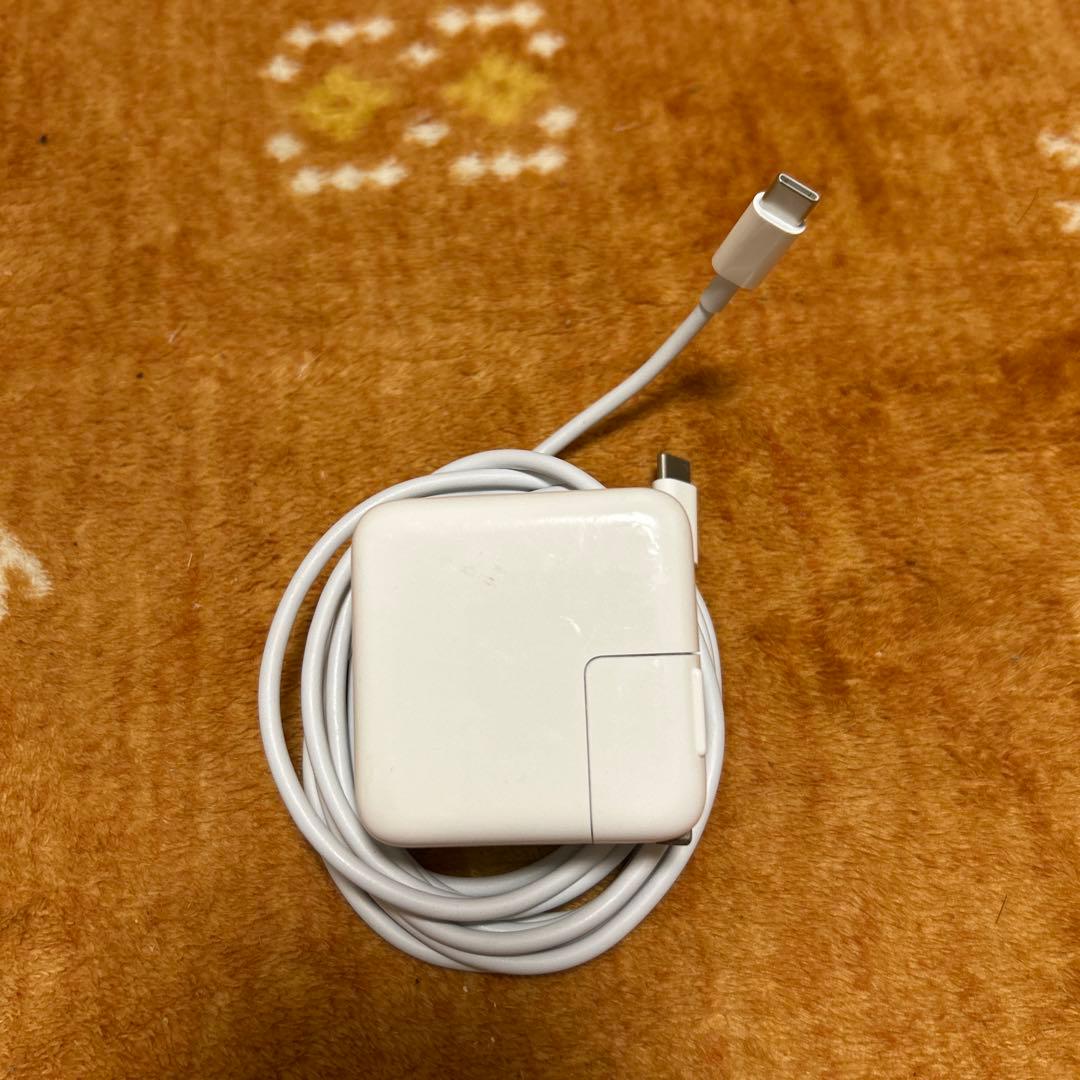 美品MacBook Air 2020 A2337 M1 メモリ16GB