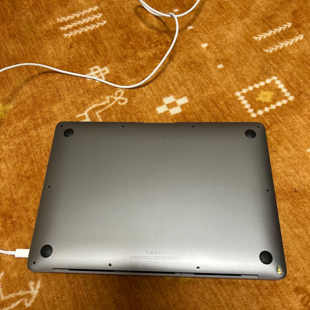 美品MacBook Air 2020 A2337 M1 メモリ16GB