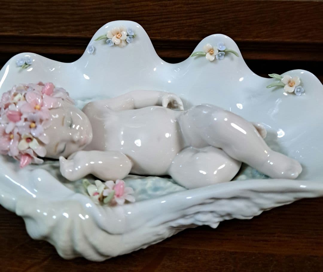 リヤドロLLADRO「海の子守唄」箱付属　#8031