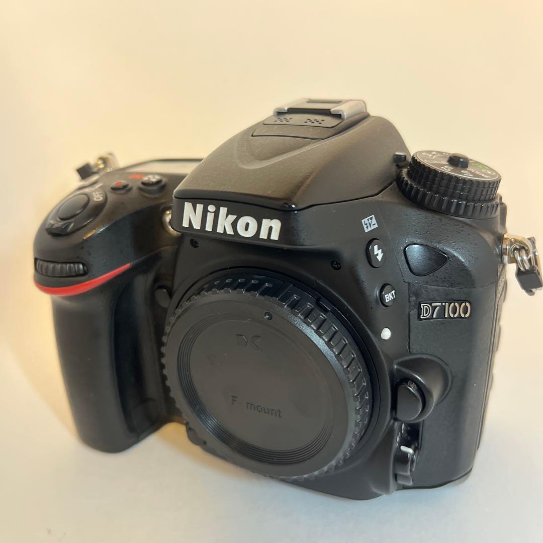 【美品】Nikon D7100【ストラップ、充電器、バッテリー、SDカード付属】