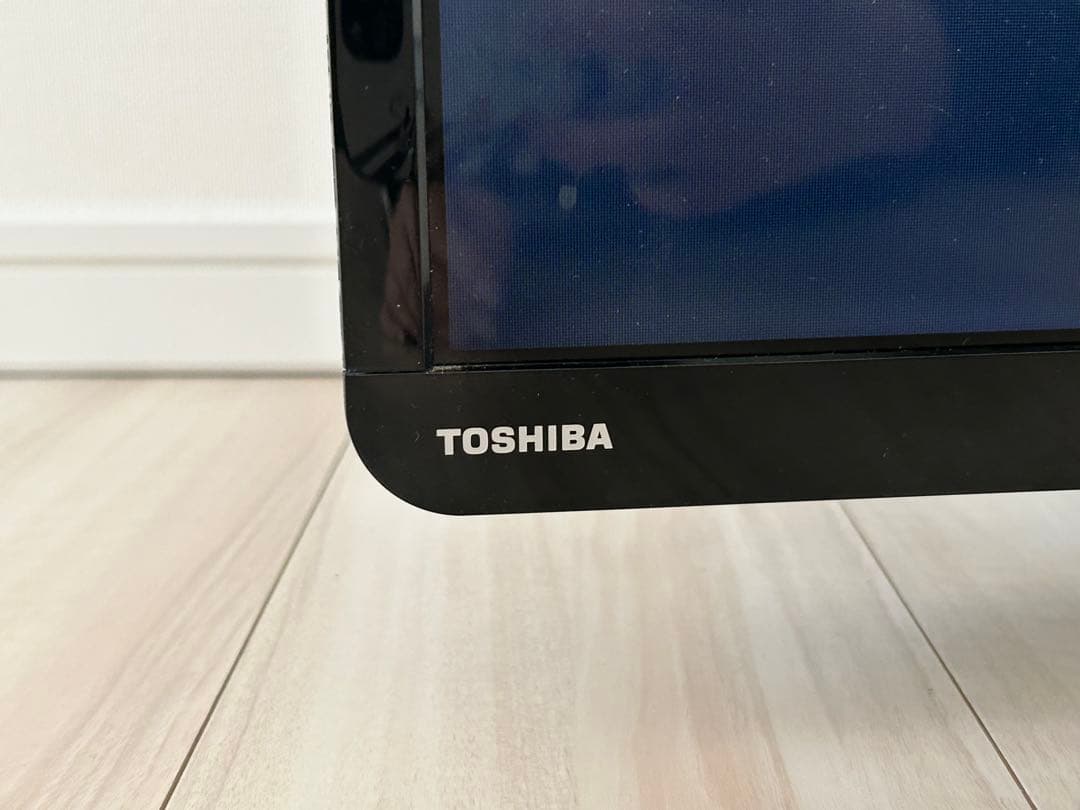 TOSHIBA REGZA テレビ　32型