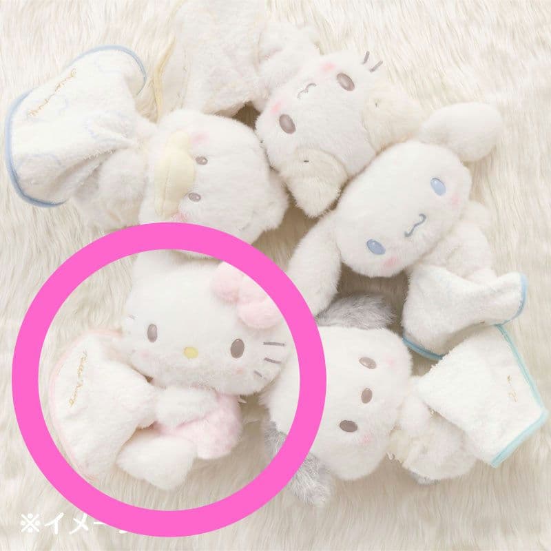 サンリオ　キティ　しろふわ雲でおひるねデザイン　マスコット　ぬいぐるみ　2点