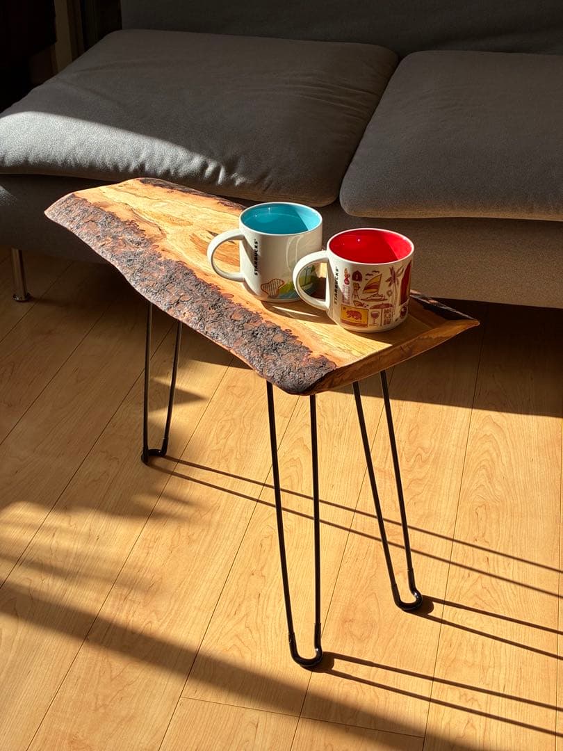 国産桜さくら【美しい色艶】無垢天然木一枚板 サイドテーブル　一点もの