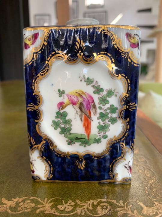 アンティーク　19世紀　100年越え　サムソンオブパリ　香水瓶　ディスプレイ