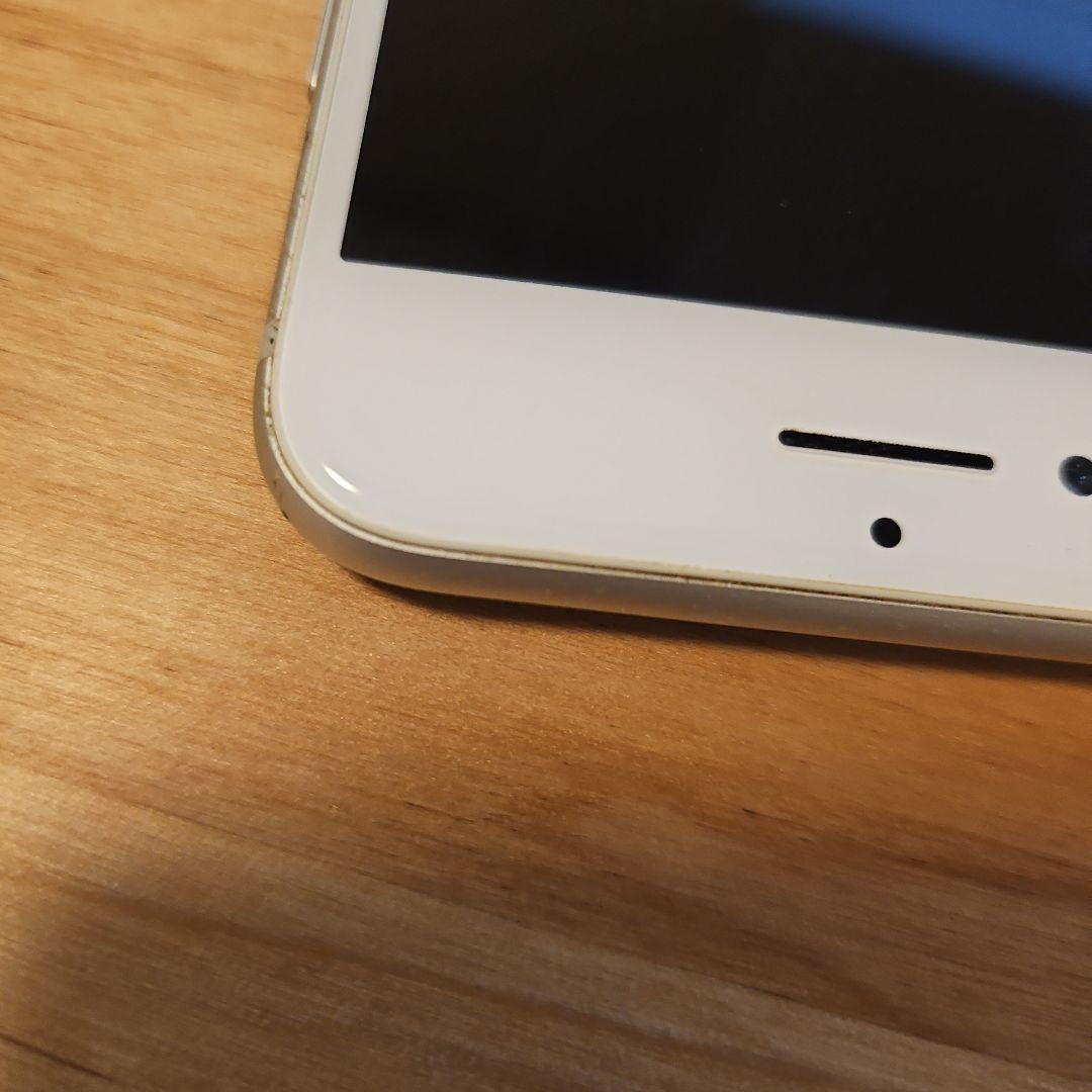Apple iPhone 7 シルバー 本体　SIMフリー