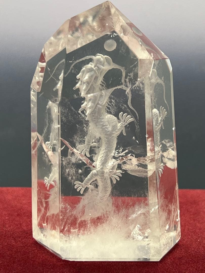 水晶 昇龍彫刻