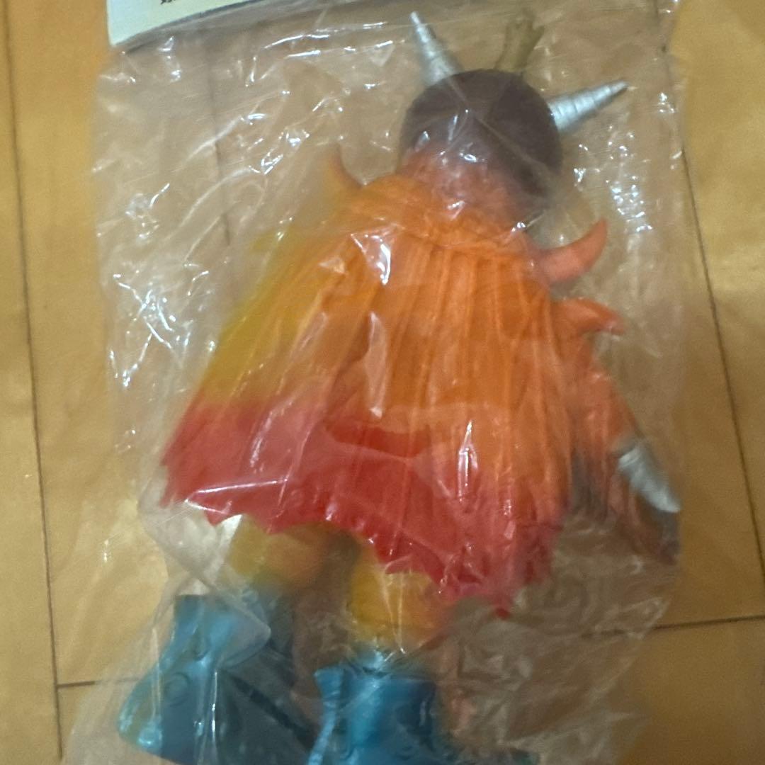 バット星人　怪獣郷