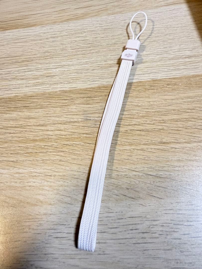 DJI OM 5 サンセットホワイト（サードパーティ製MagSafeマウント付）