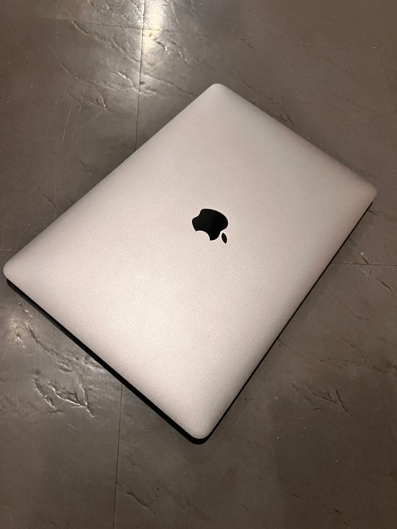 Apple MacBook Pro 2016 13インチ