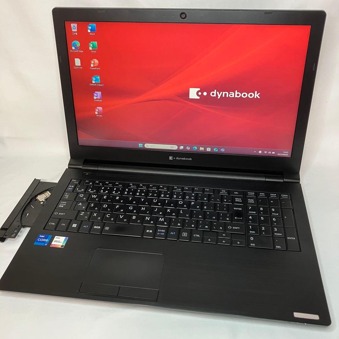 美品 dynabook B65 第11世代 i7 16GB 512GB DVD