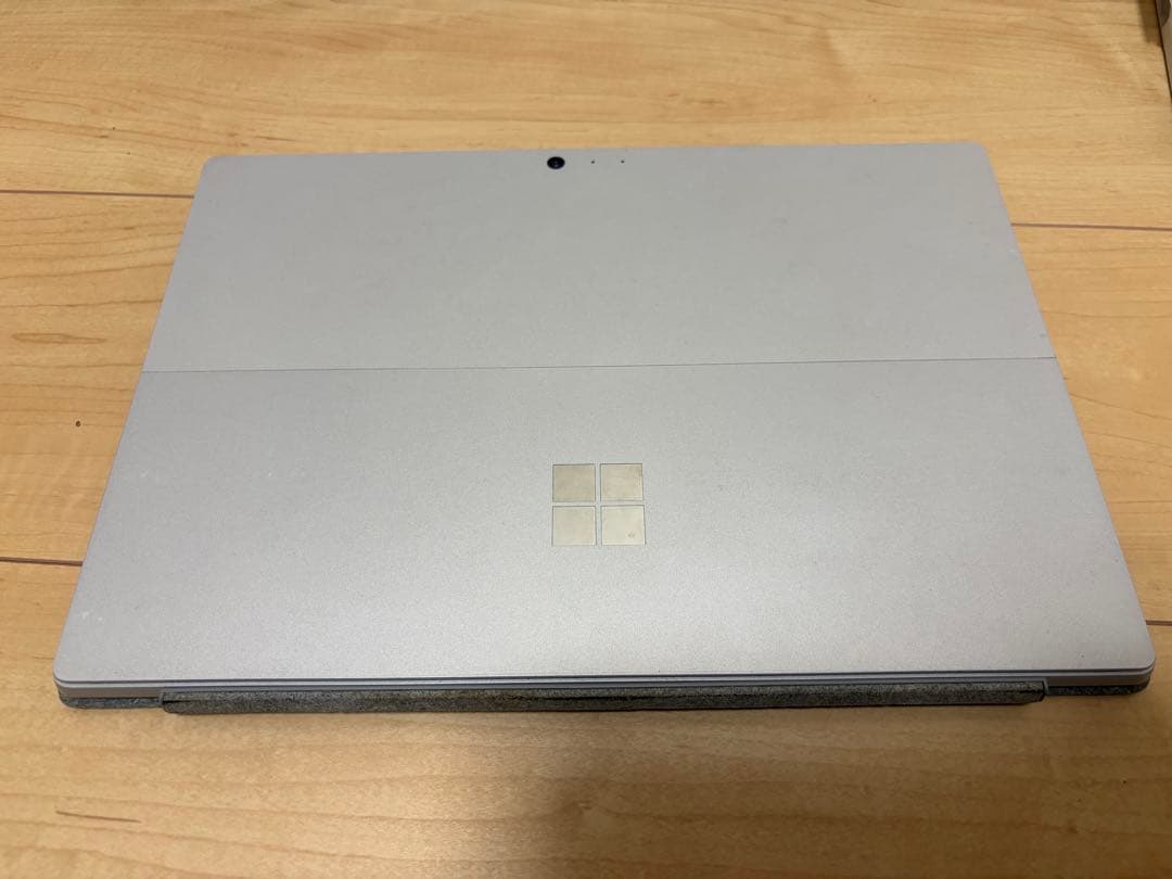 Windowsタブレット本体 Surface Pro 5 4GB / 128GB