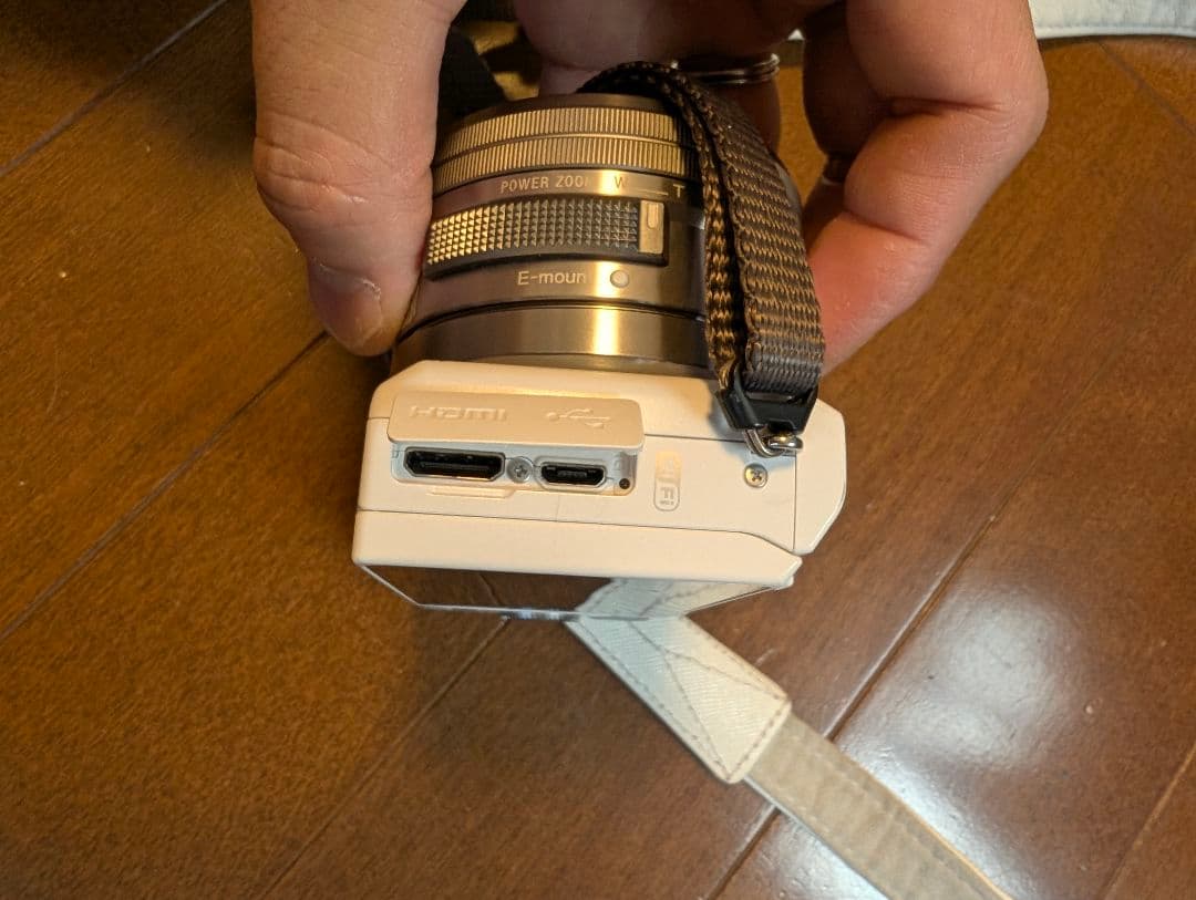 SONY NEX-5R ホワイト