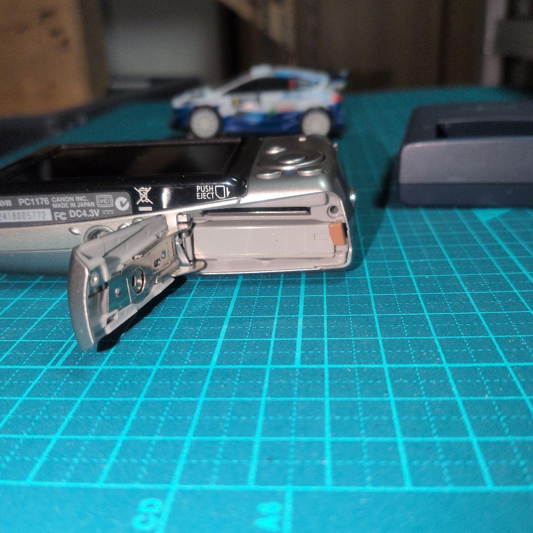 i*g様 ジャンク品　Canon IXY 800IS