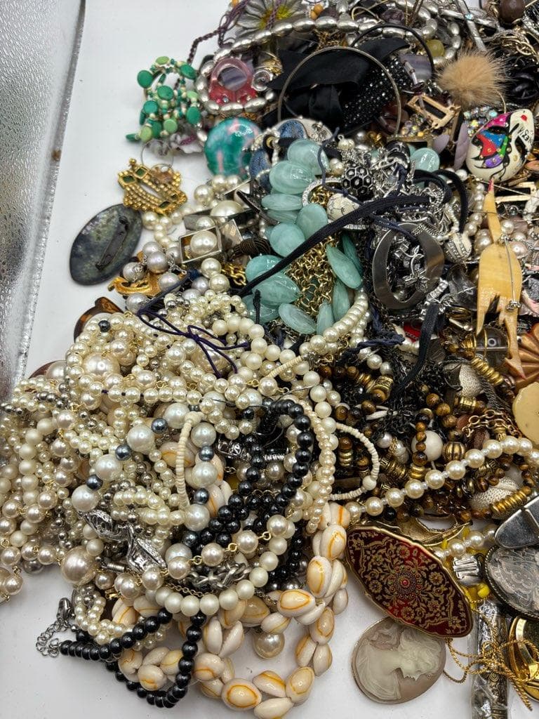 5kg イミテーション　まとめ　アクセサリー　メッキ　パール　お宝　⑦　遺品