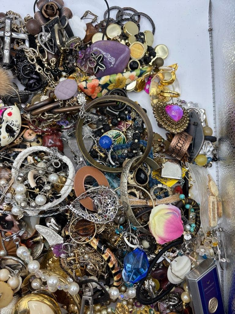 5kg イミテーション　まとめ　アクセサリー　メッキ　パール　お宝　⑦　遺品