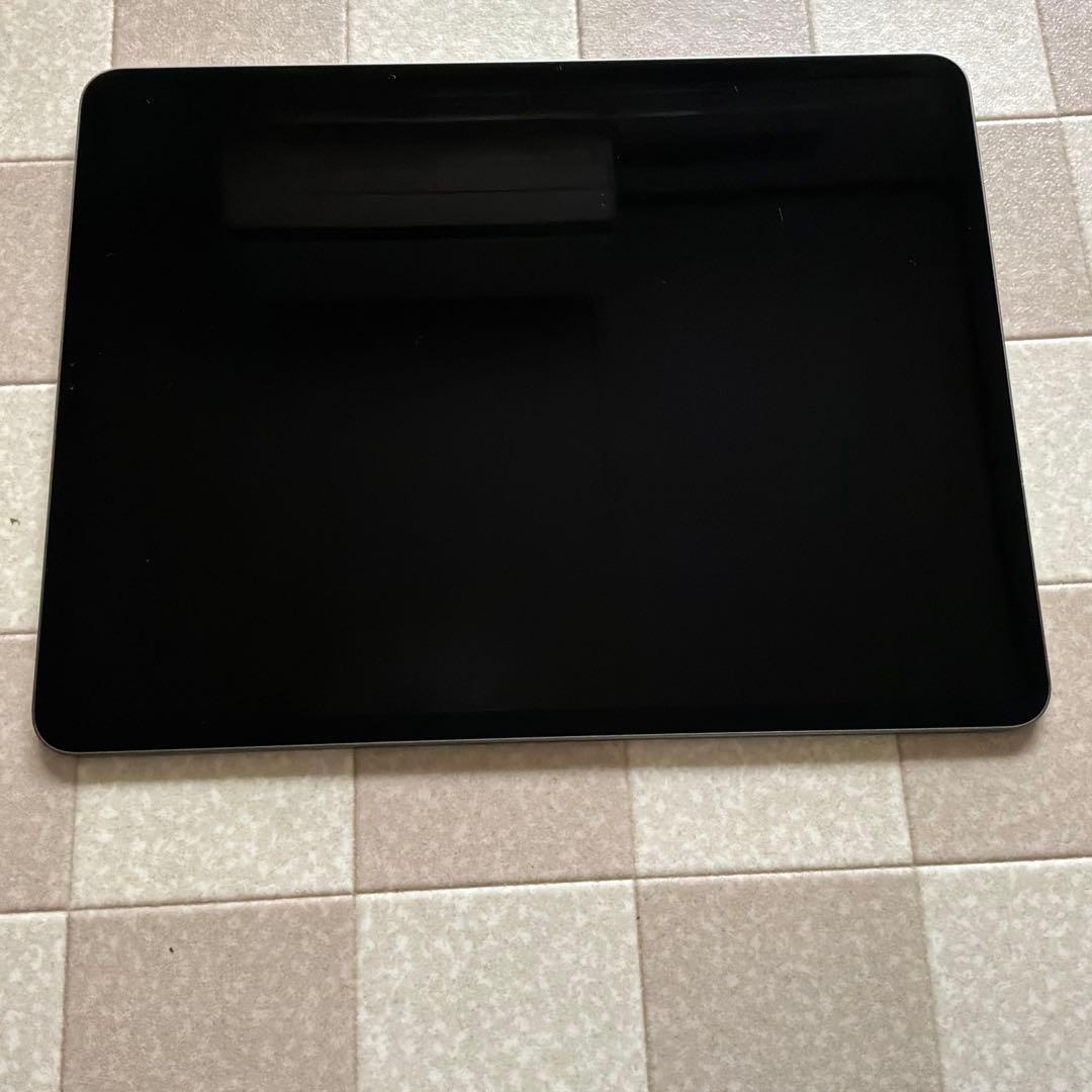 iPad Pro 12、9インチ　代３世代