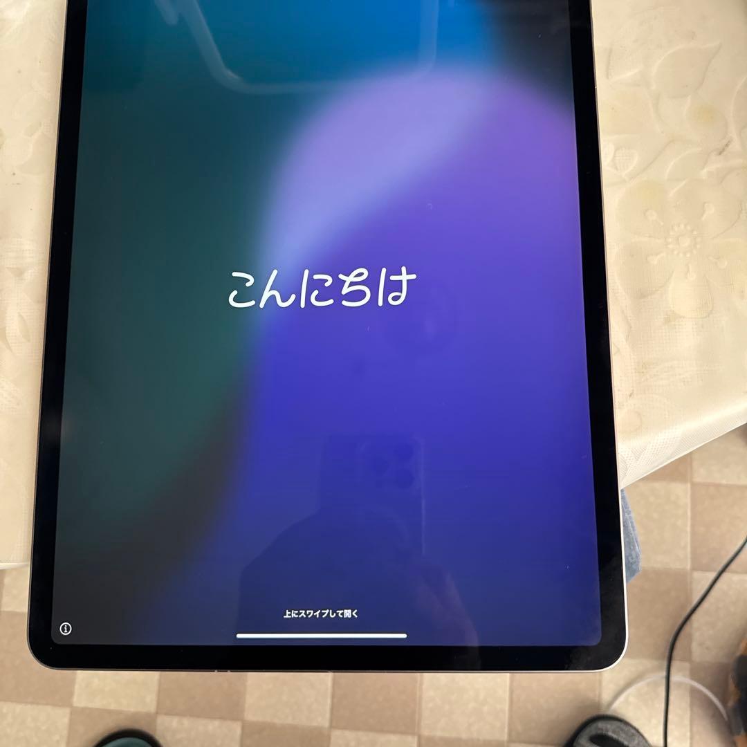 iPad Pro 12、9インチ　代３世代