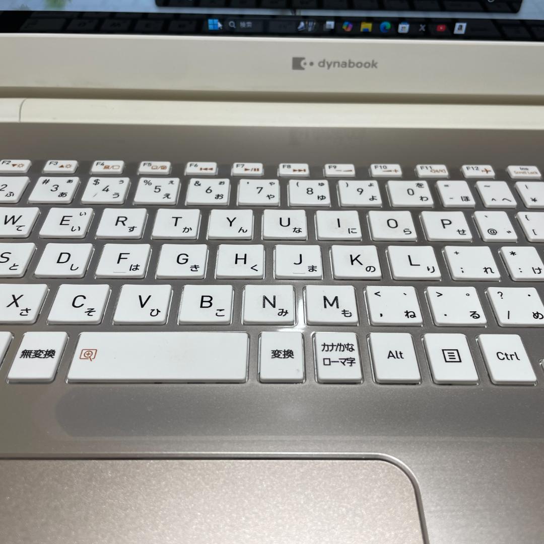 第8世代ＤynabookP1-T6KP-EG i7-8550USSD512M16