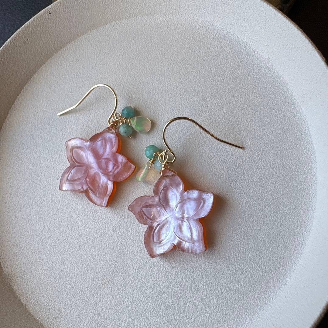 《jasmin♪様》カーネリアン&MOPプルメリアカービング＊チャーム