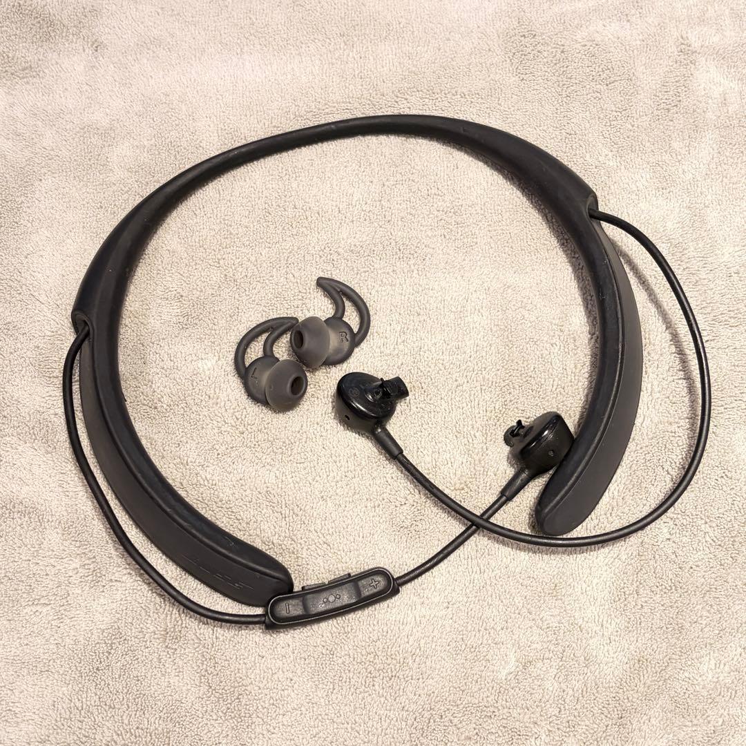 ヘッドホン BOSE QuietControl 30 wireless headphones