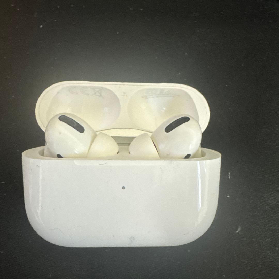 Apple AirPods Pro （第１世代）