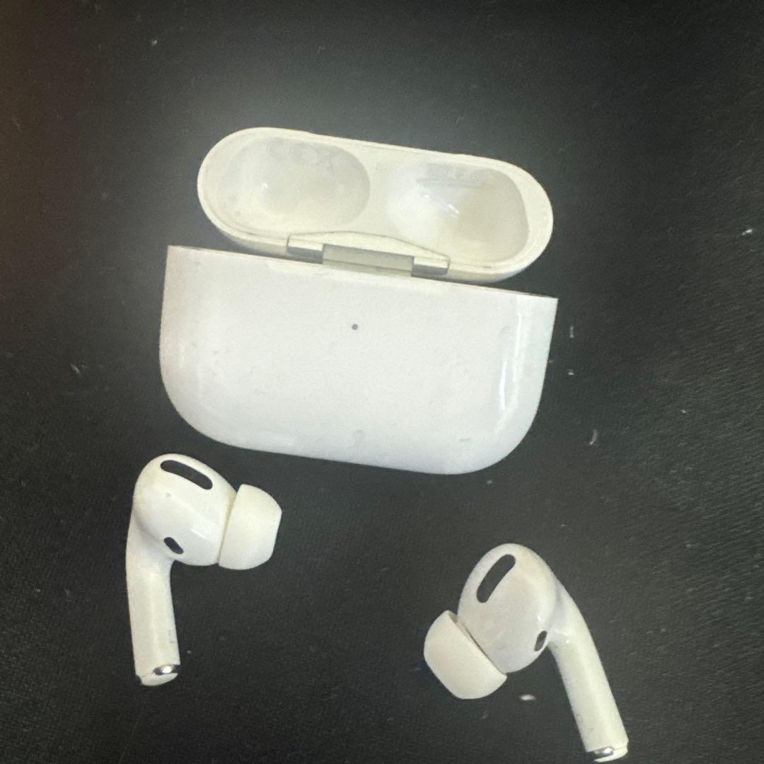 Apple AirPods Pro （第１世代）