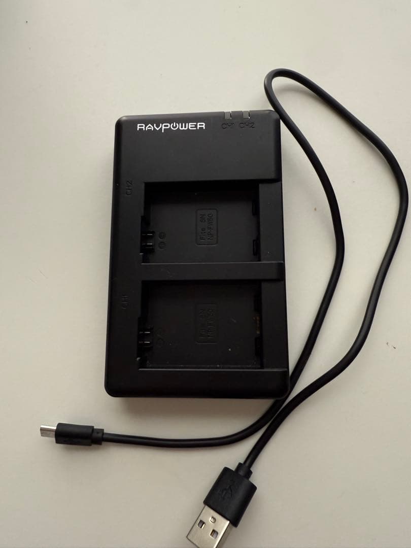 Sony α6500 ミラーレスカメラ 充電器付き