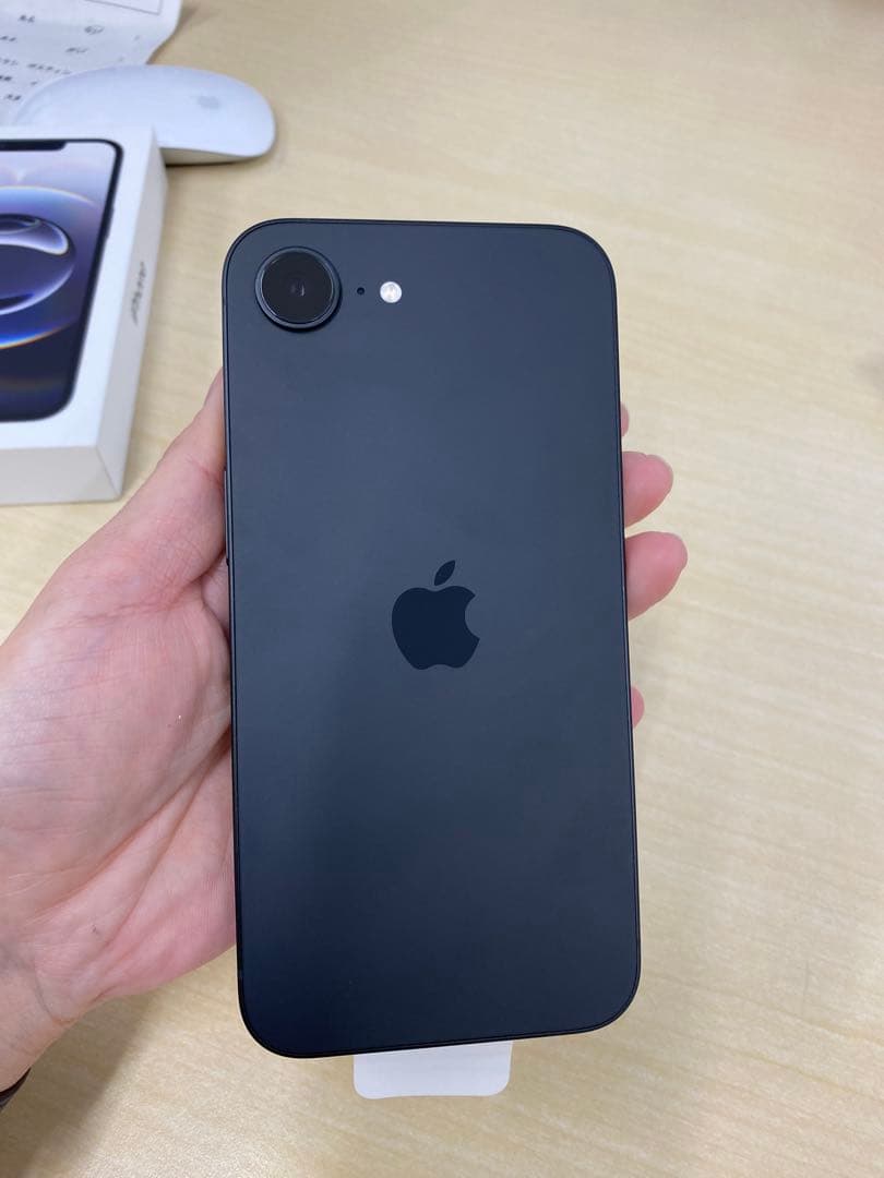 ⭐️新品未使用⭐️SIMフリー iPhone 16e 128GB ブラック