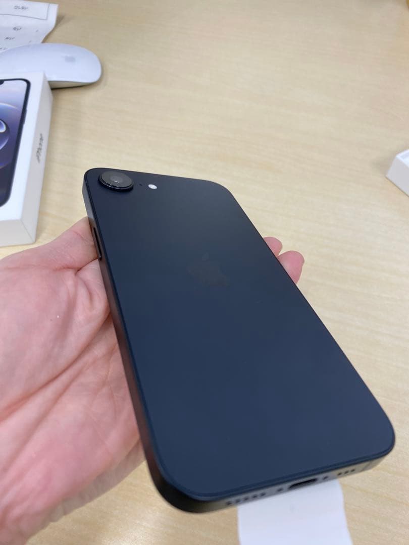 ⭐️新品未使用⭐️SIMフリー iPhone 16e 128GB ブラック