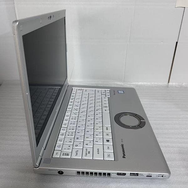 Panasonic i5 8世帯 ノートパソコン SSD 256GB