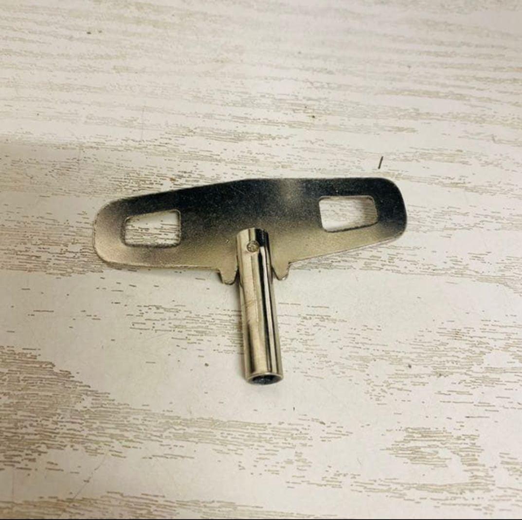 Rhythm Family 30日巻 ゼンマイボンボン時計 　　☆観賞用☆