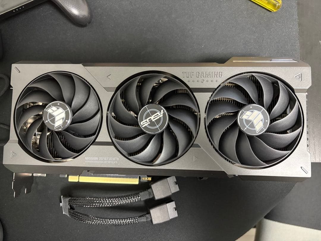ASUS GeForce RTX 4070 Ti 12GB グラフィックカード