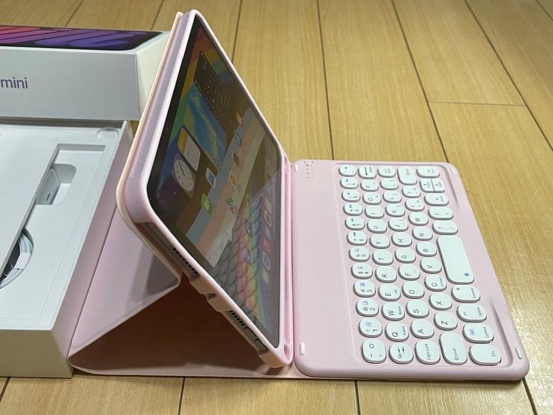 【超美品】iPad mini 6 Wi-Fi モデル64GBキーボードとカバー付