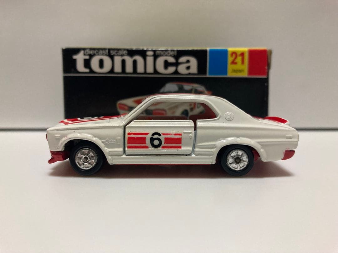 トミカ　日本製　ニッサン　スカイライン2000GT-R レーシング　1Eホイール