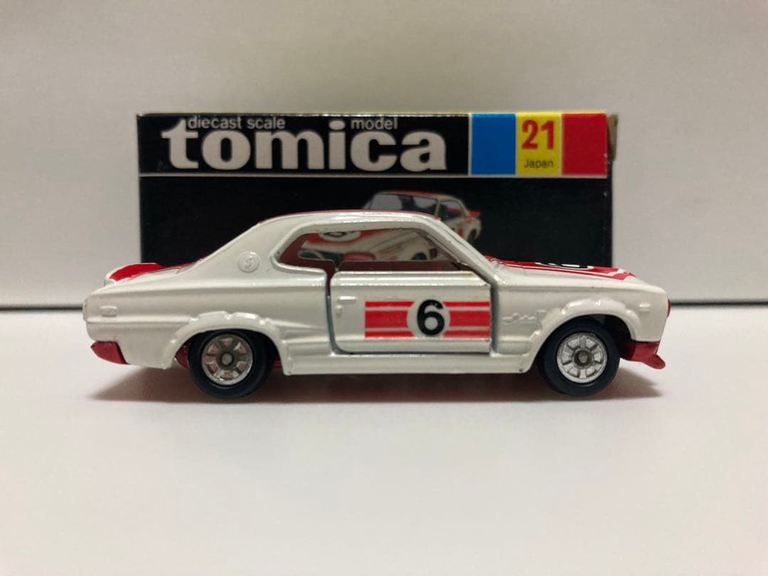トミカ　日本製　ニッサン　スカイライン2000GT-R レーシング　1Eホイール