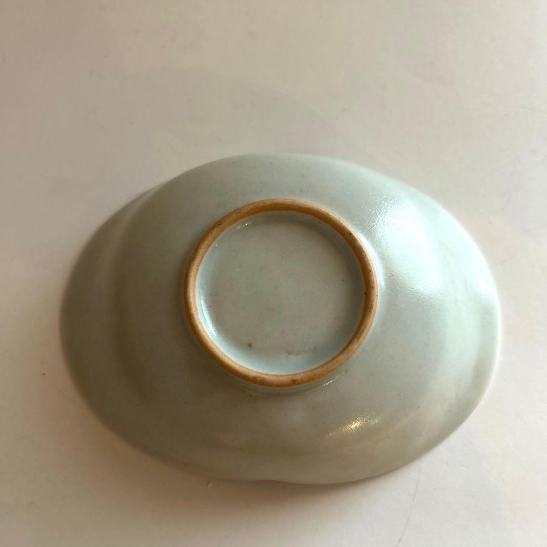白磁青磁変形小皿　3客