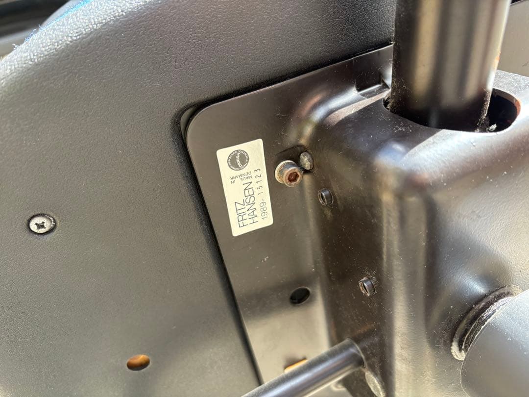 KEVI NEXUS デンマーク製 Fritz Hansen社時代のKEVI