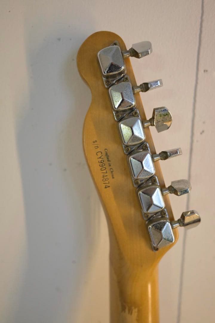 Squier Telecaster 赤 メイプル指板 プレイヤーコンディション