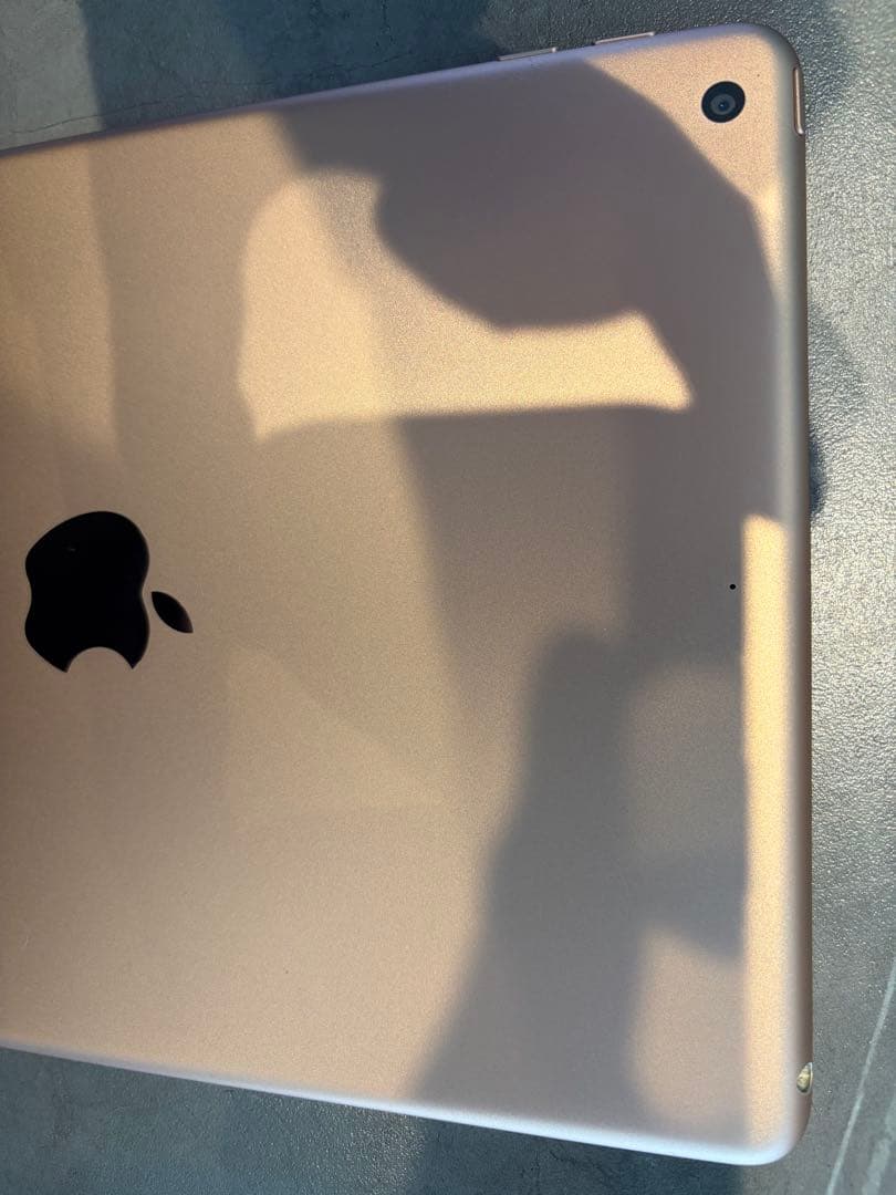 Apple iPad 第6世代 32GB