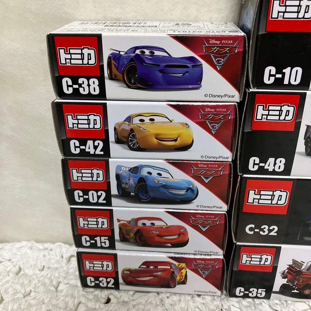 【新品未開封】ディズニーパーク限定　カーズ　トミカ　18箱