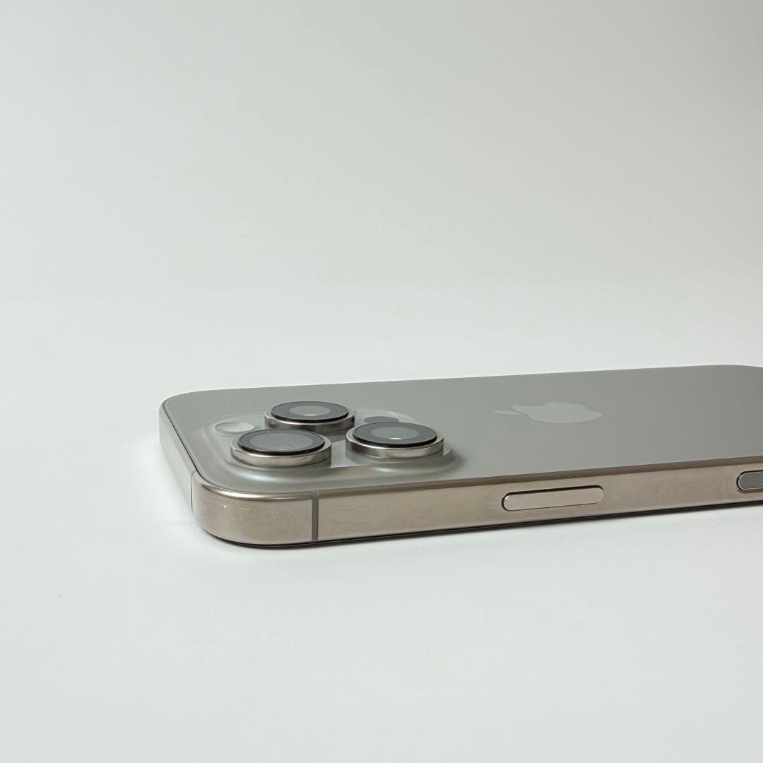 【美品】iPhone 16 Pro 256GB SIMフリー
