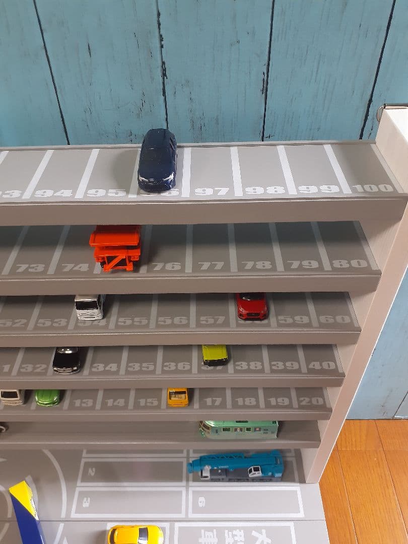 ゆるななちゃん★１枚板仕様、プラレール棚1段追加トミカプラレール収納棚