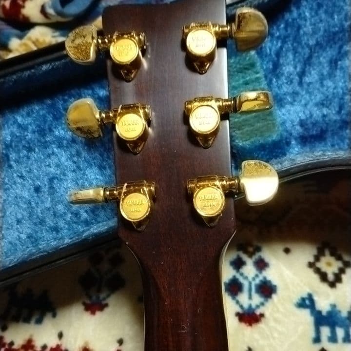YAMAHA L-8 アコースティックギター 専用ケース付
