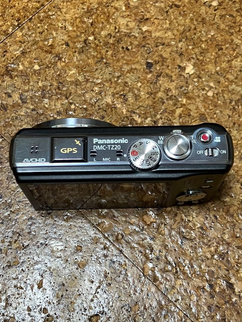 デジカメ　Panasonic DMC-TZ20 現状品　社外バッテリー純正充電器