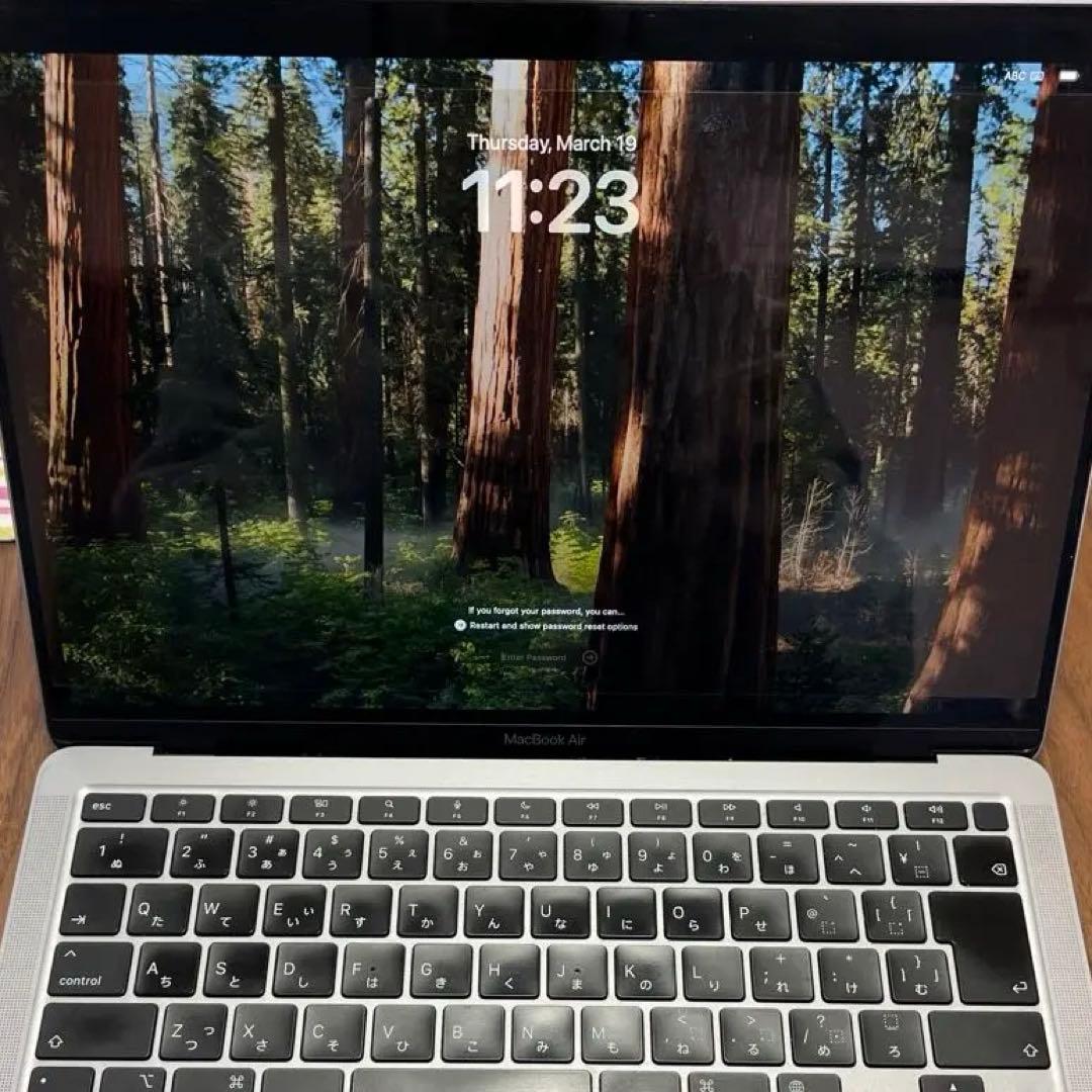 MacBook本体 MacBook Air 13 Mac OS 15.6.1