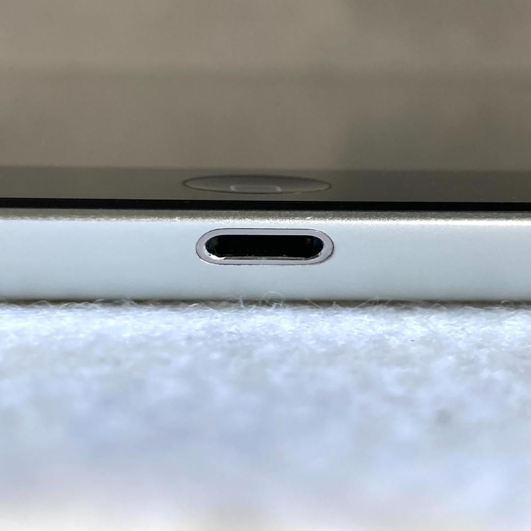★美品★ iPad 第4世代 Wi-Fiモデル A1458 ブラック　64GB